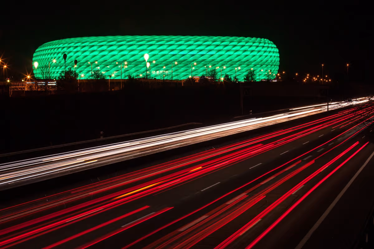 smart lighting facade