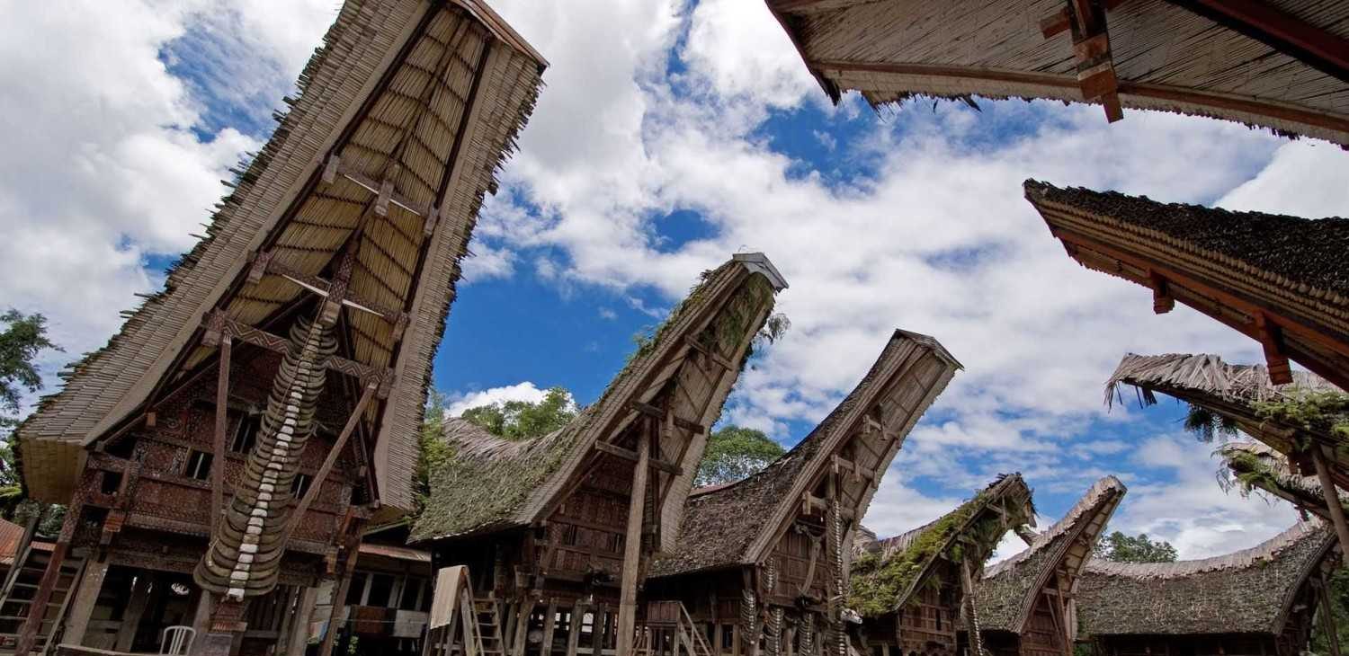 Arsitektur Vernakular Indonesia