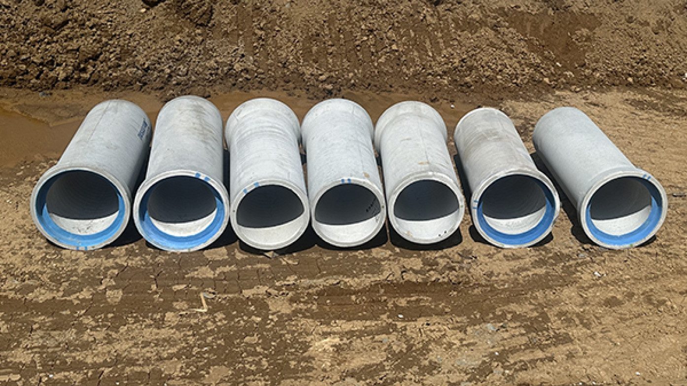 Pipa Beton Bertulang