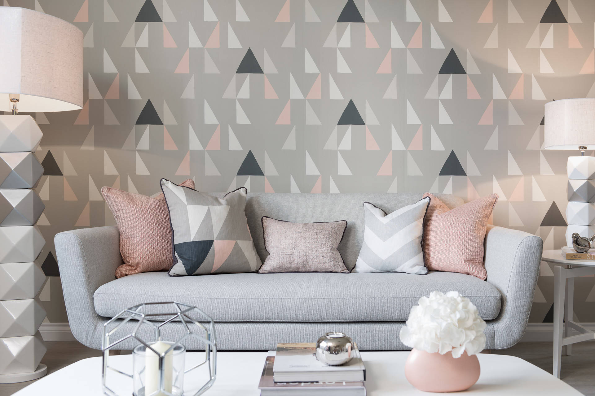 Wallpaper Motif Modern: Cara Memasang dengan Hasil Maksimal