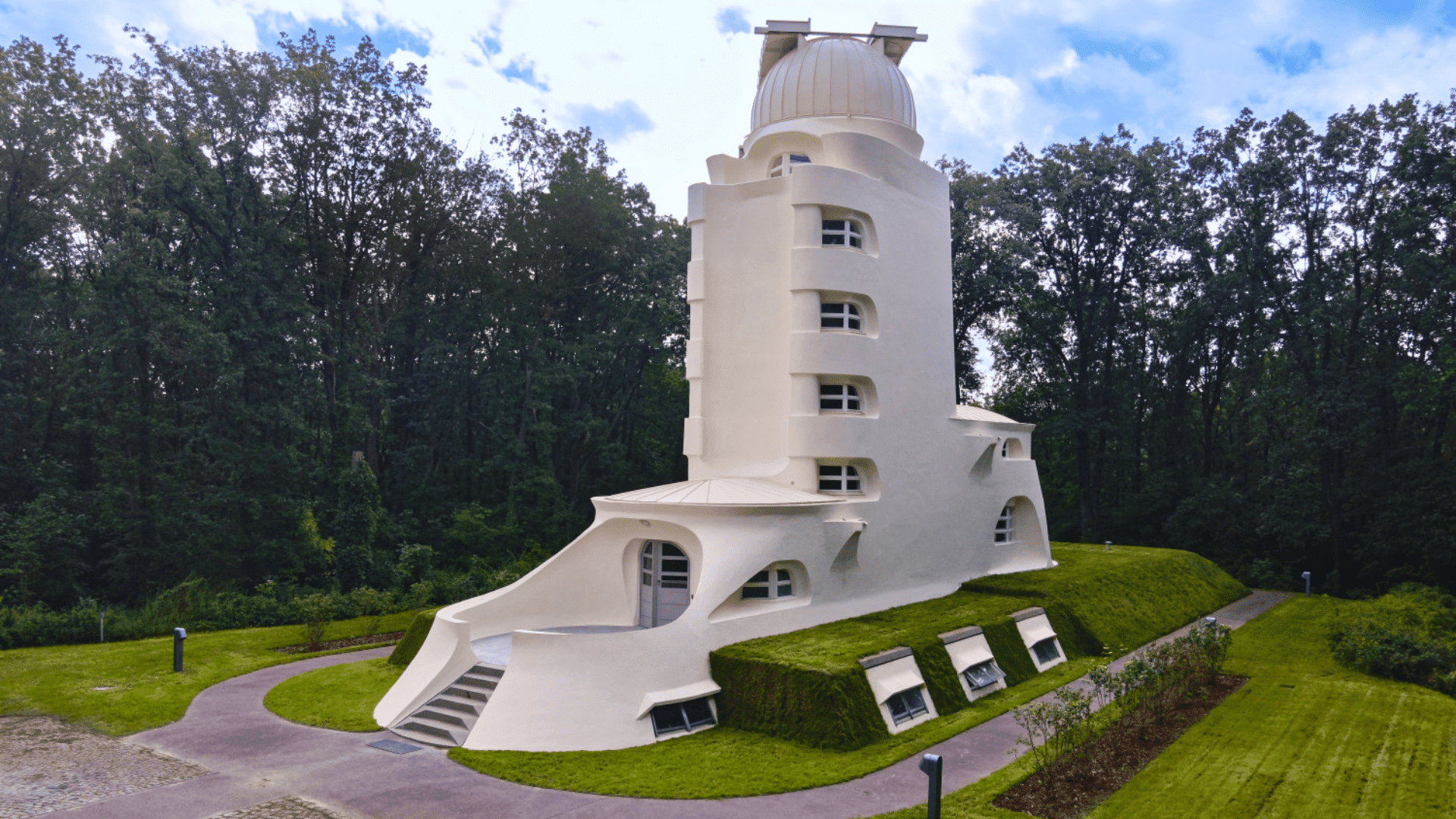 Arsitektur Ekspresionis