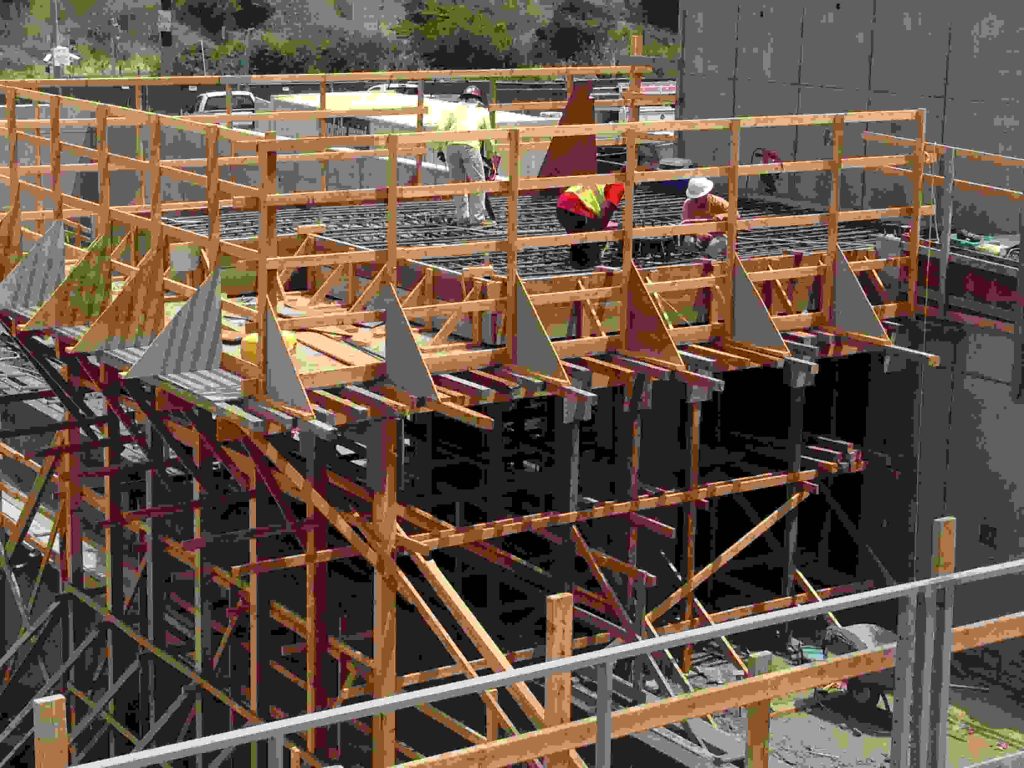 Balok Penyangga Kolom