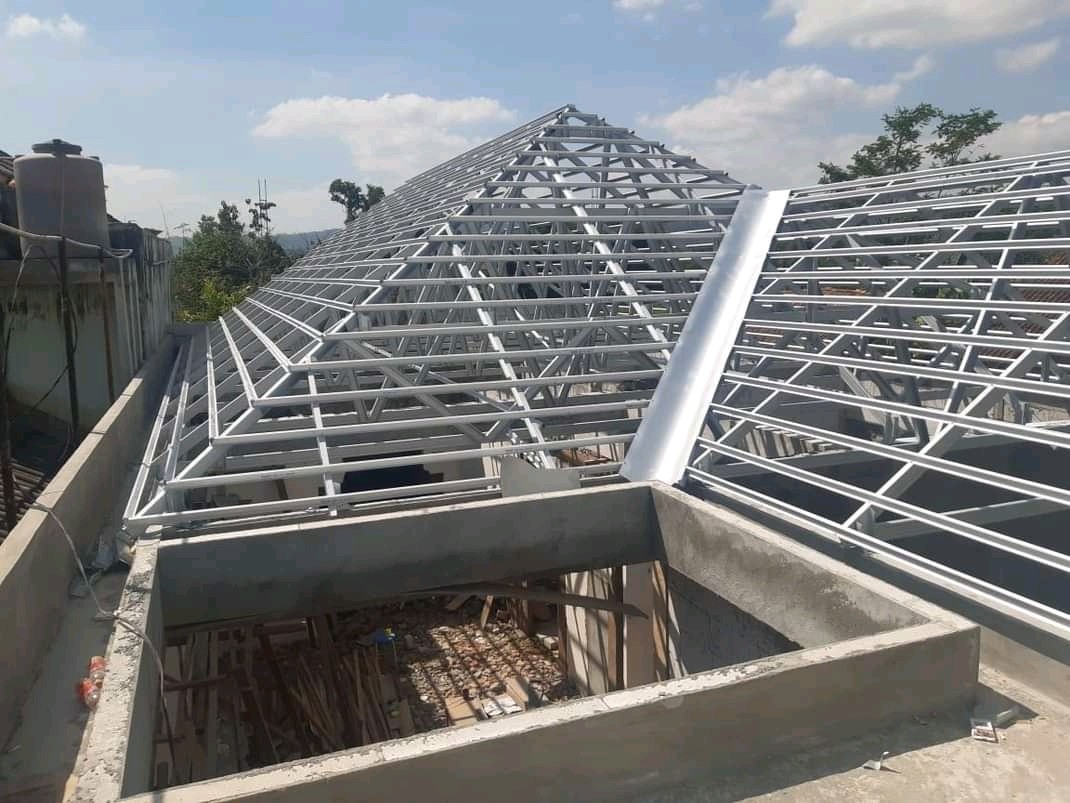 Struktur Atap Rangka