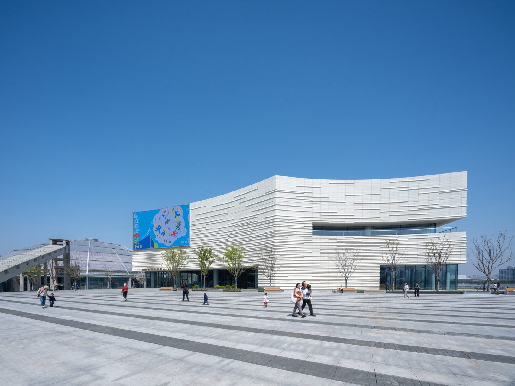 Arsitektur Monumental