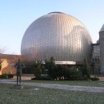 Arsitektur Planetarium: Mendesain Ruang untuk Menggapai Bintang