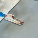 Floor Hardener: Solusi Kuat untuk Lantai Beton Industri dan Area Beban Tinggi