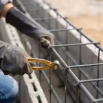 Pemasangan Besi Plat, Fondasi Penting dalam Konstruksi Modern