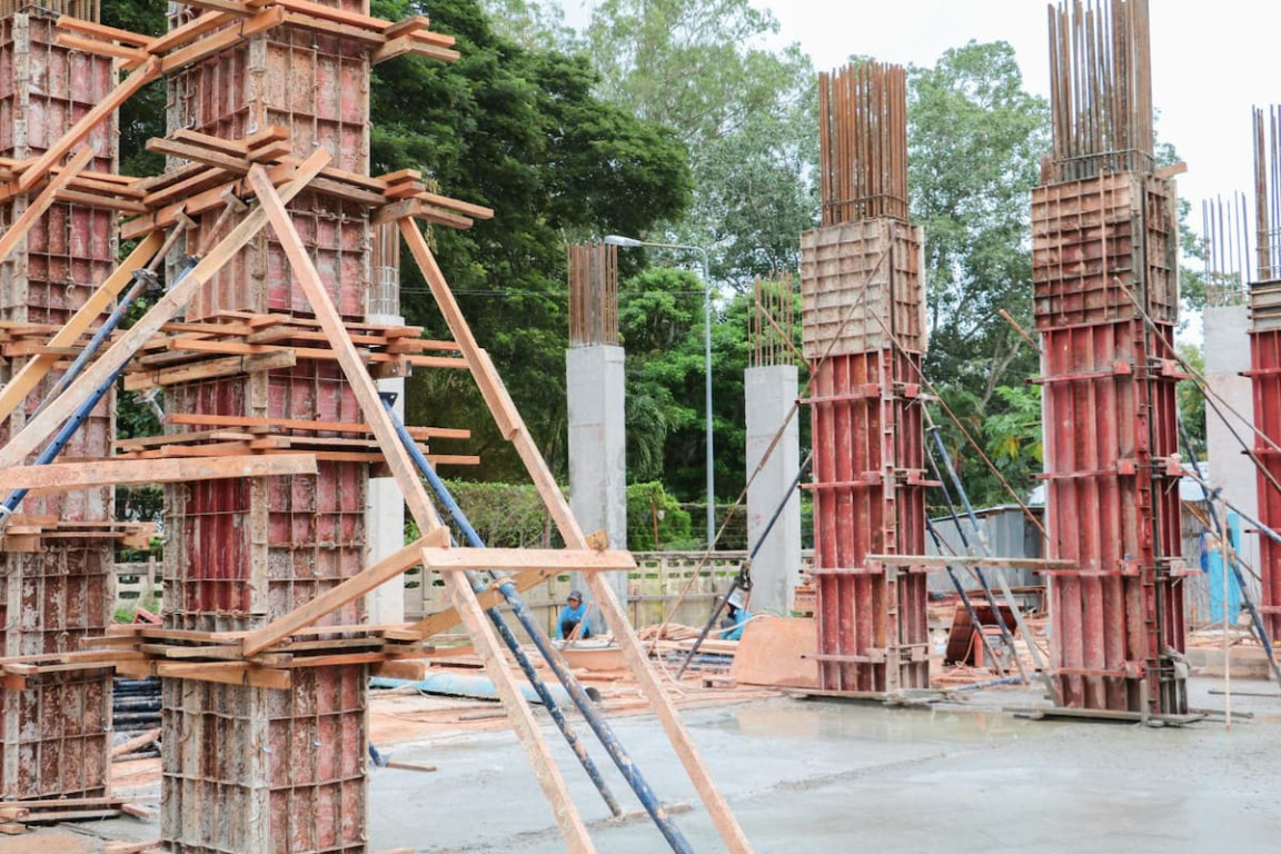Pembuatan Bekisting Kolom