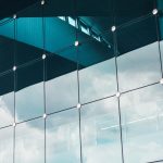 Heat Strengthened Glass: Kaca Diperkuat Panas untuk Bangunan Aman