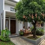 Pohon Peneduh Rumah Tingkatkan Kualitas Arsitektur Hunian