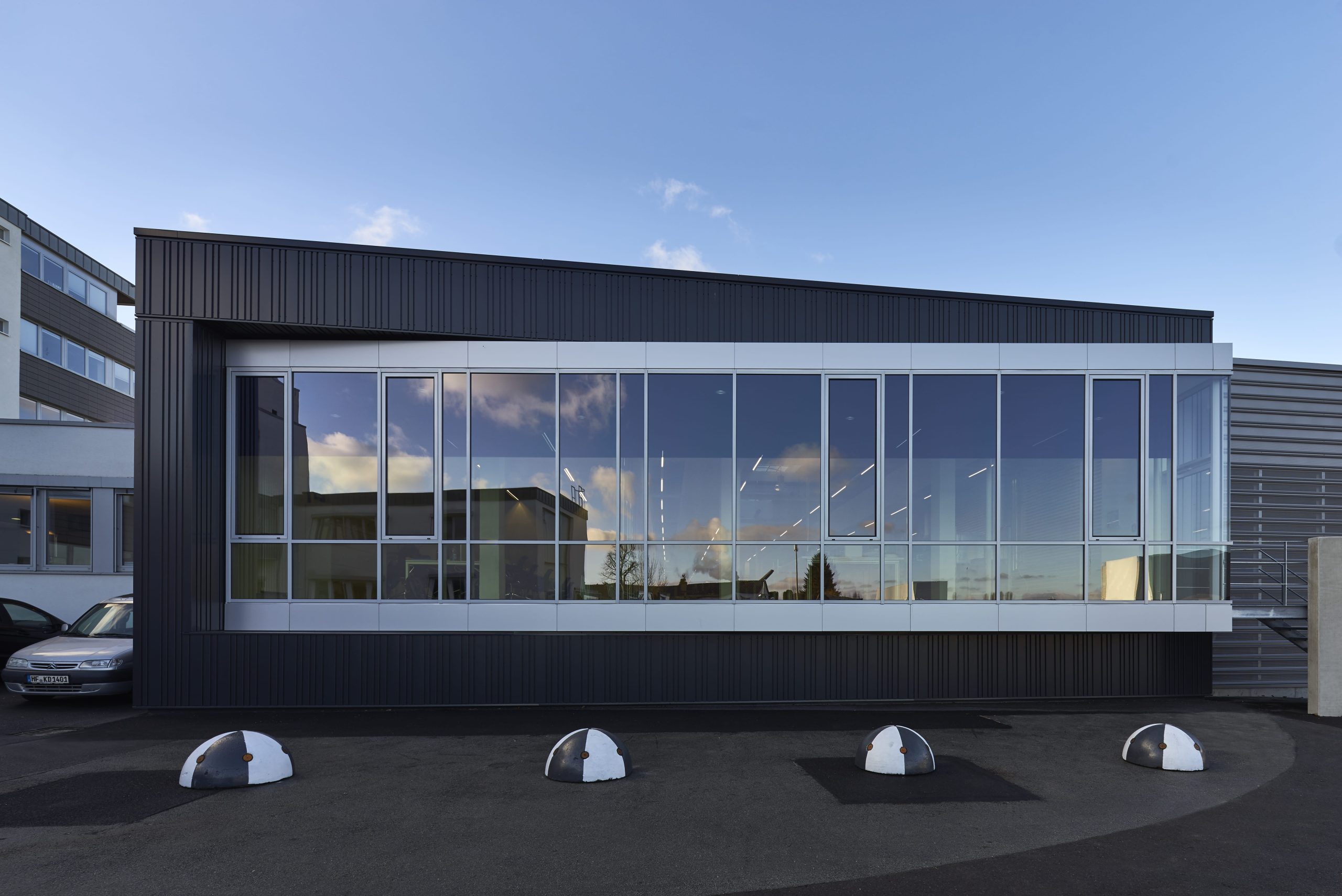 Electrochromic Glass