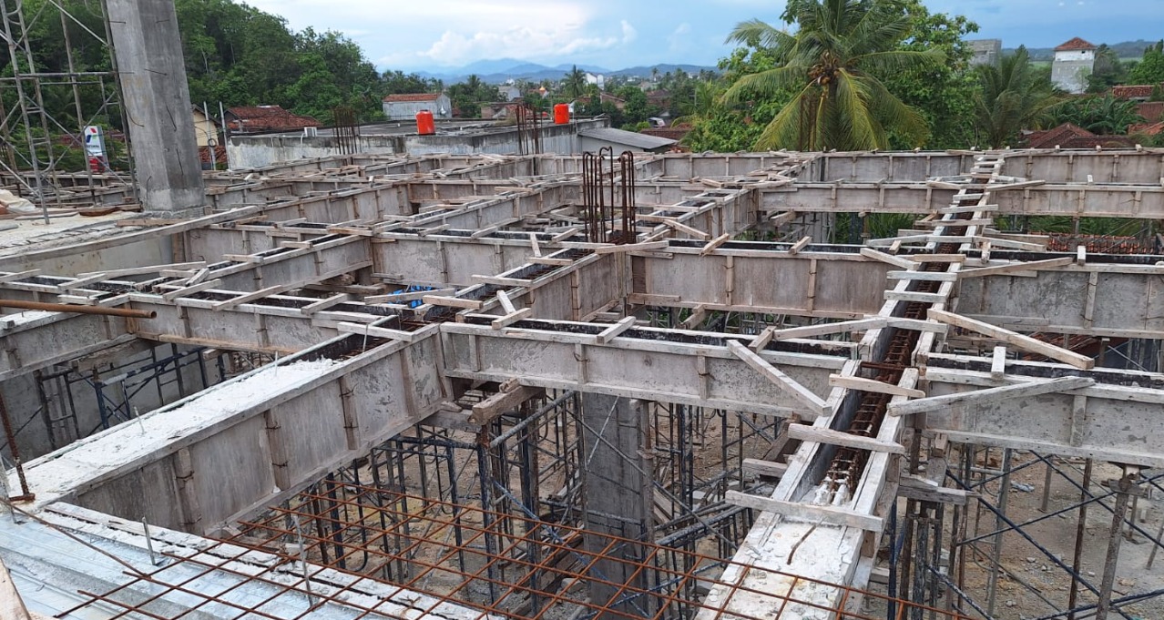 Proses Konstruksi